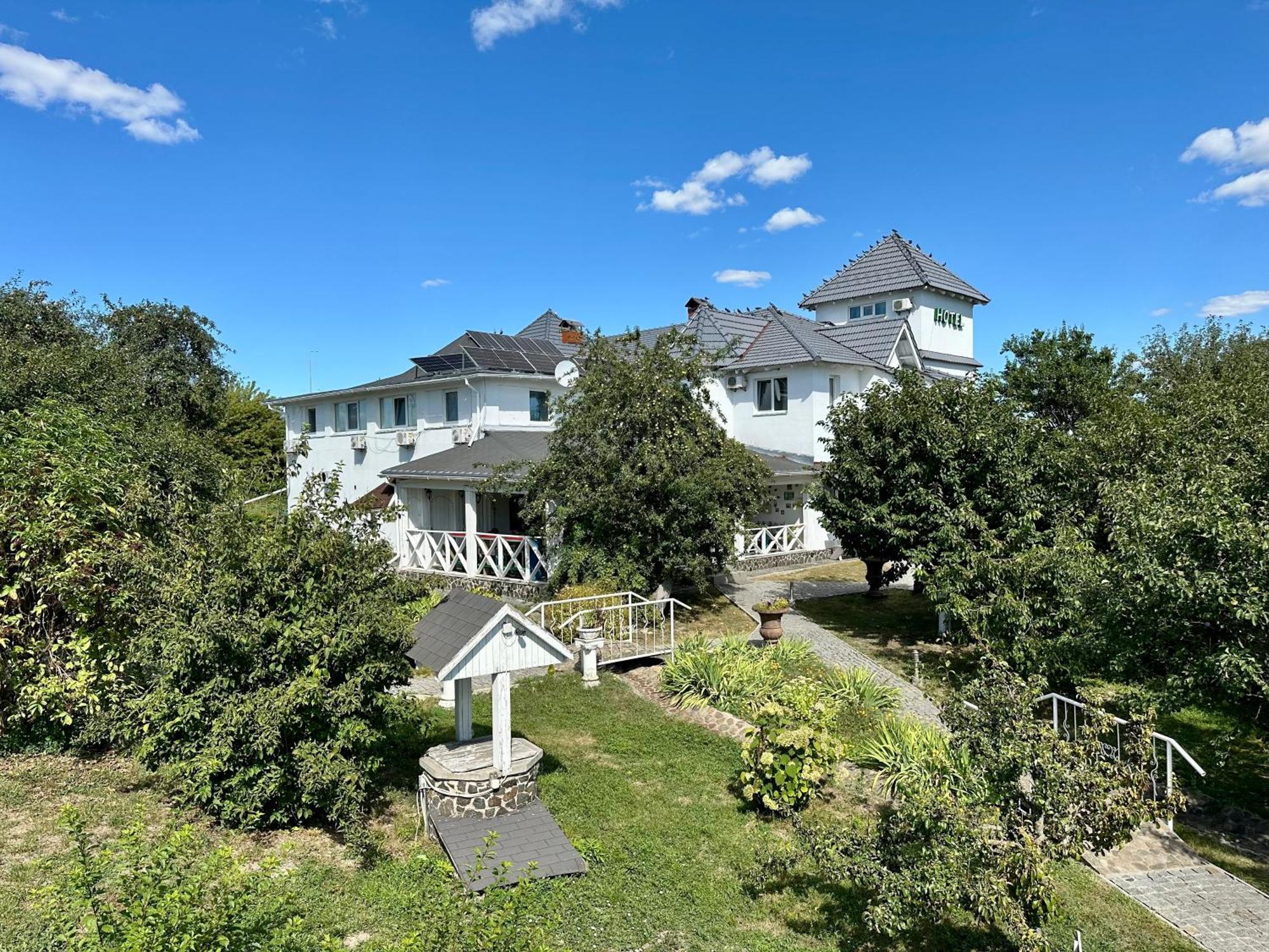 Maison Blanche Ecohousе Mytnitsa Eksteriør billede